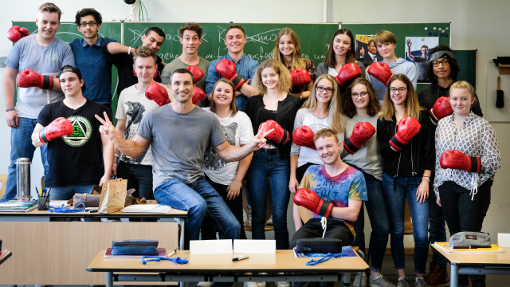 Der Vertretungslehrer mit Wladimir Klitschko Der Vertretungslehrer mit Wladimir Klitschko