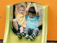 Die geheimnisvolle Welt der Kinder - Wir sind 4! Die geheimnisvolle Welt der Kinder - Wir sind 4!