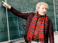 Der Vertretungslehrer mit Thomas Gottschalk Der Vertretungslehrer mit Thomas Gottschalk