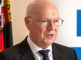 Martin Detzel Martin Detzel