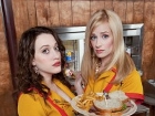 2 Broke Girls