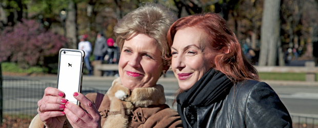 Annemie Hülchrath und Ute Lemper