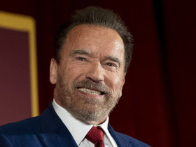 Arnold Schwarzenegger