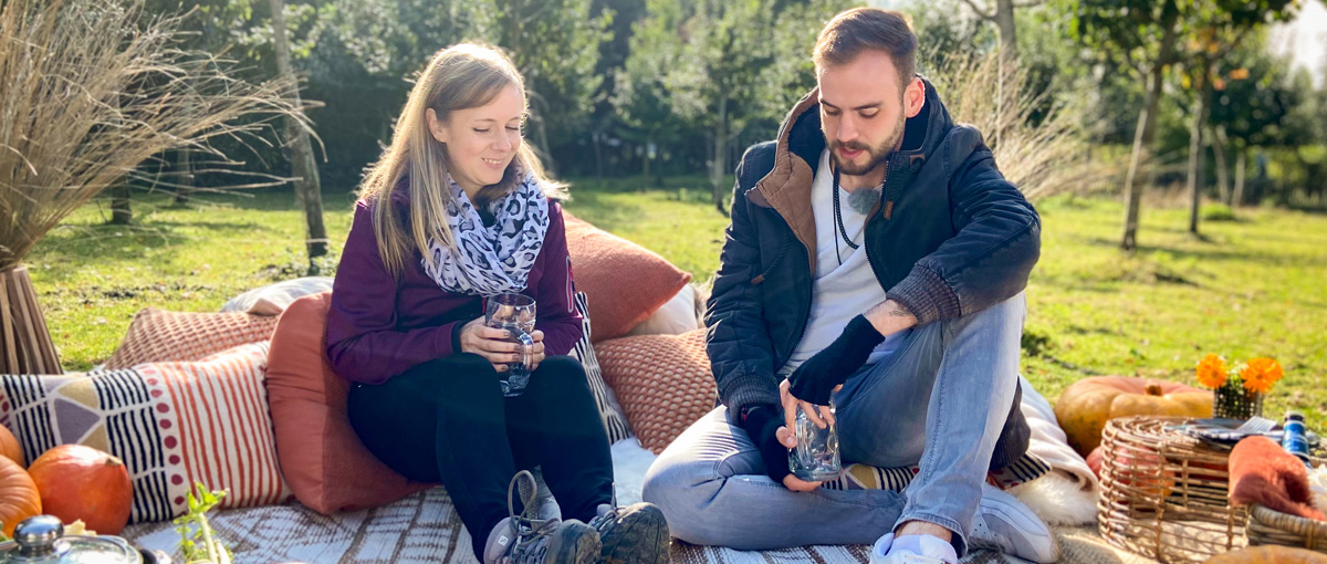 Liebe auf den ersten Kick - Die LOVOO und Jochen Schweizer Extrem-Dating-Show