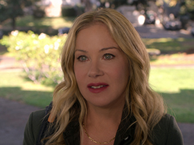 Christina Applegate in Dead to Me