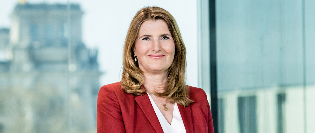Tina Hassel