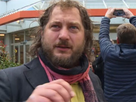Dave bei Willkommen Österreich