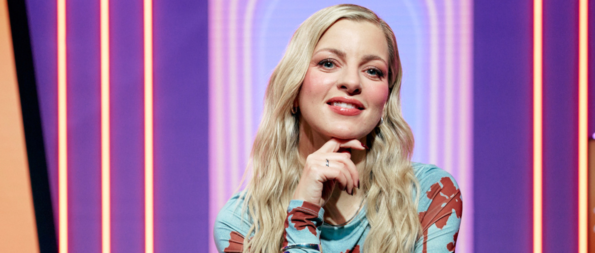 Neo Social Club mit Laura Larsson