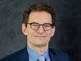 Alexander Stock