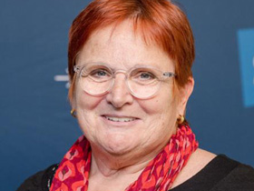 Elke Ferner
