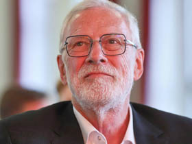 Rainer Robra